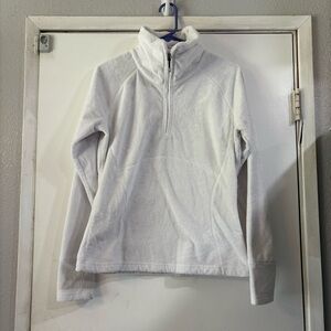 Obermeyer Furry Fleece White 1/4 Zip Pullover Sweater Womens M Winter Warm Skii